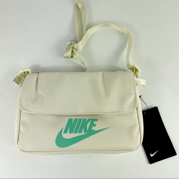 Nike Sportswear Futura Revel 365 Crossbody Bag - Picture 9 of 14